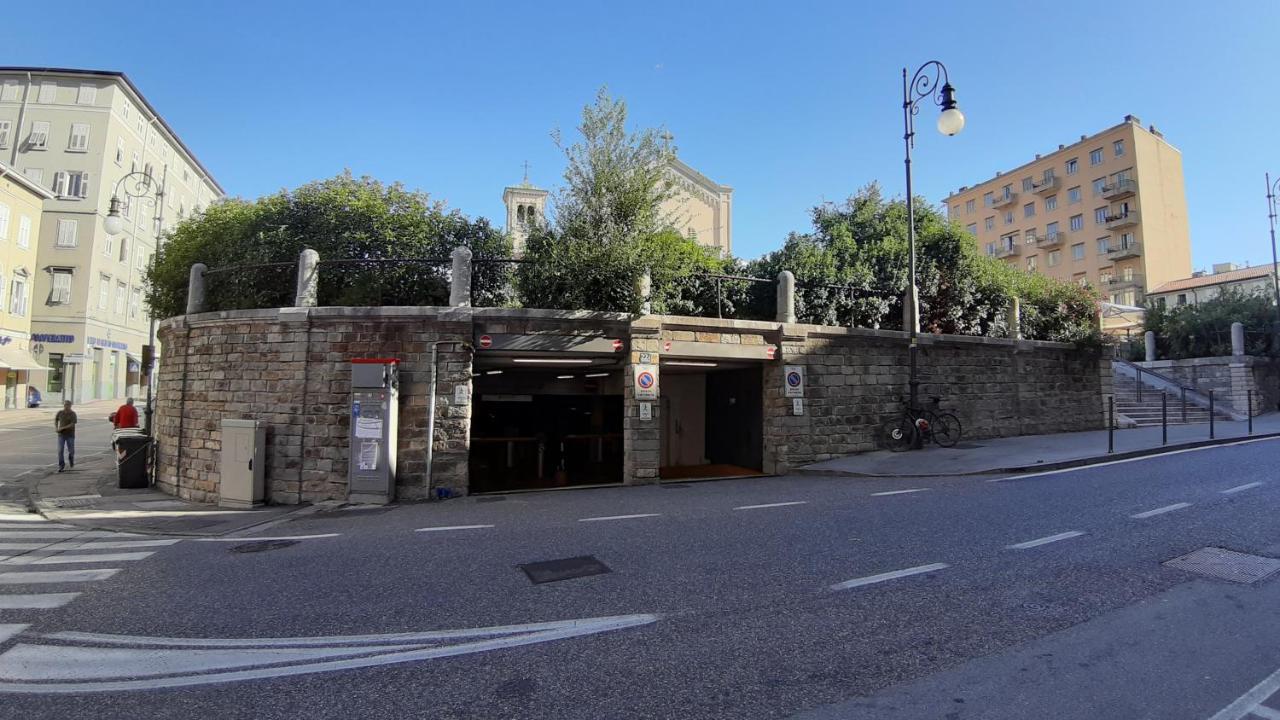 Da Federico 2 Lägenhet Trieste Exteriör bild